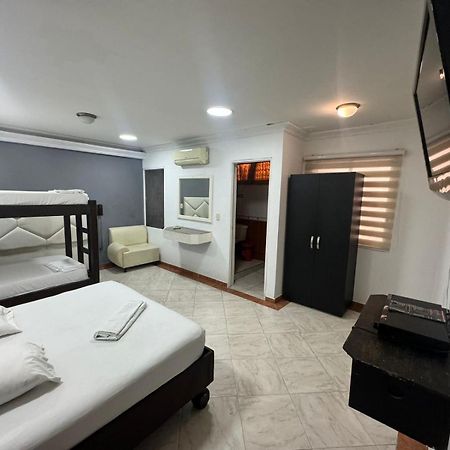 Hotel Plaza Real Sur Кали Экстерьер фото